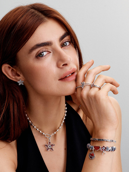 Pandora Stranger Things, Bracciale con Logo